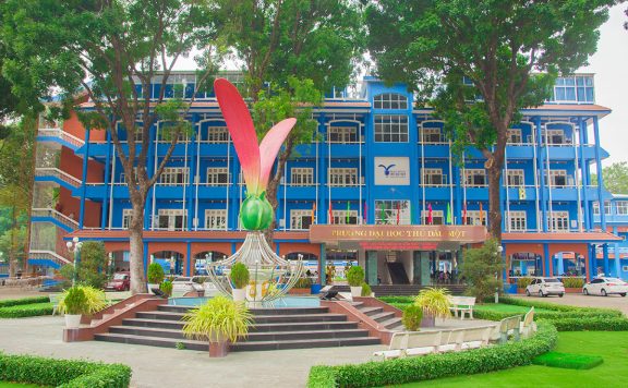 Trường Đại học Thủ Dầu Một