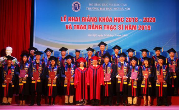 Chương trình đào tạo tại Đại học Mở Hà Nội